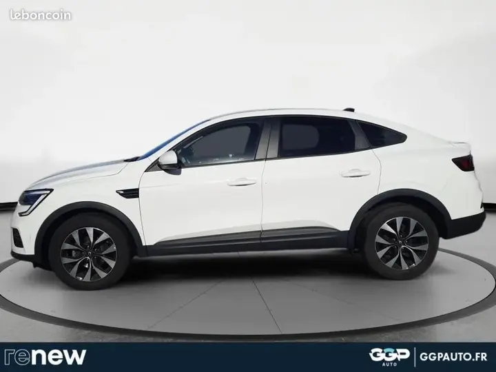Renault Arkana 2023 photo 2