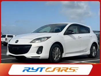 Mazda Axela 2013 photo 2