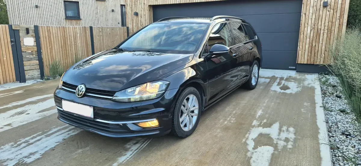 Volkswagen Golf 2018 photo 2