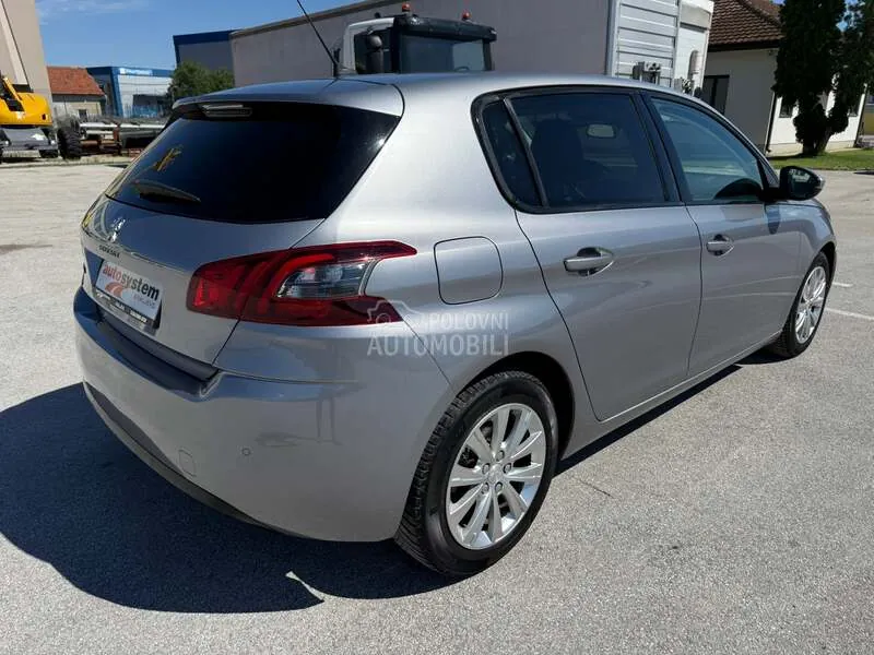 Peugeot 308 2018 photo 4