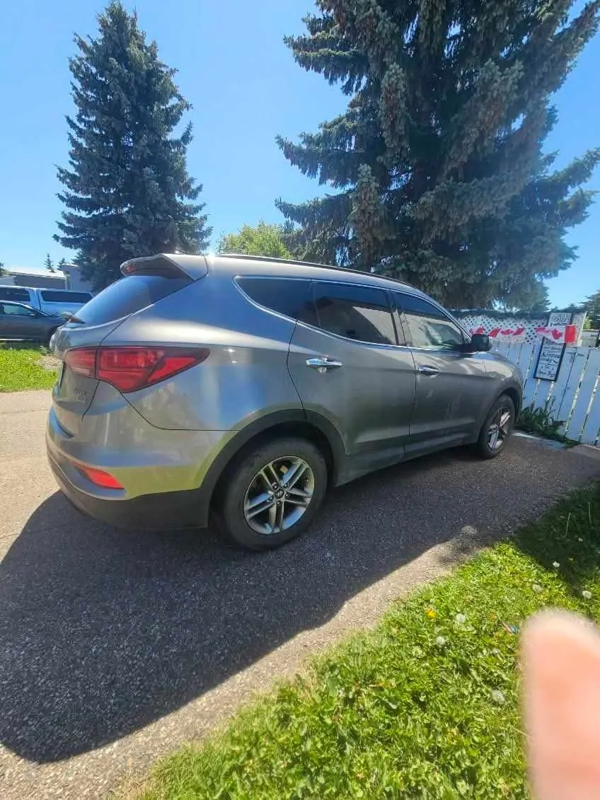 Hyundai Santa Fe 2018 photo 3