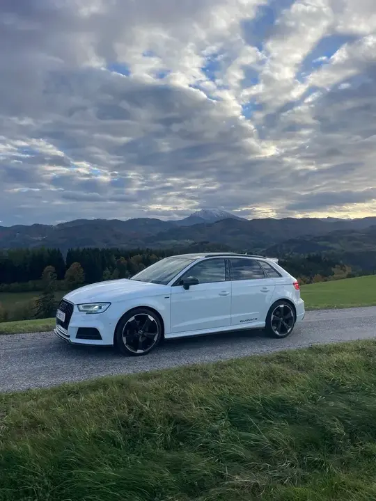 Audi A3 2016 photo 2