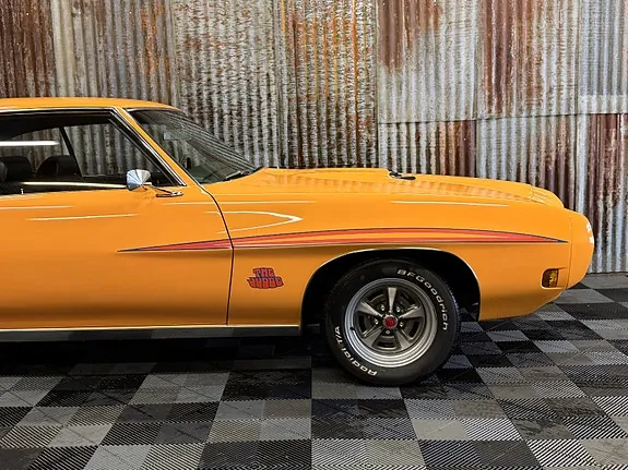 Pontiac Andre 1970 photo 4