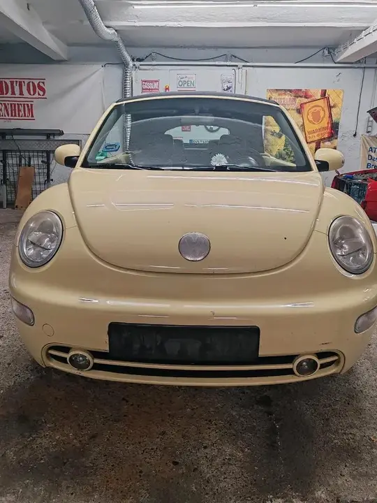 Volkswagen Beetle Cabrio