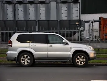 Toyota Land Cruiser Prado 2008 photo 4