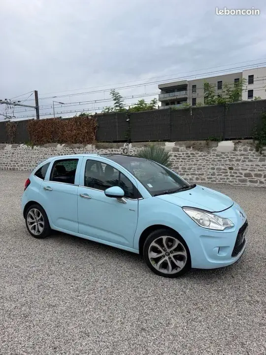 Citroen C3 2010 photo 3