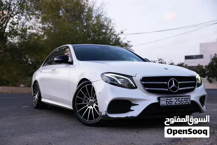 Mercedes-Benz E-Class 2020 photo 2