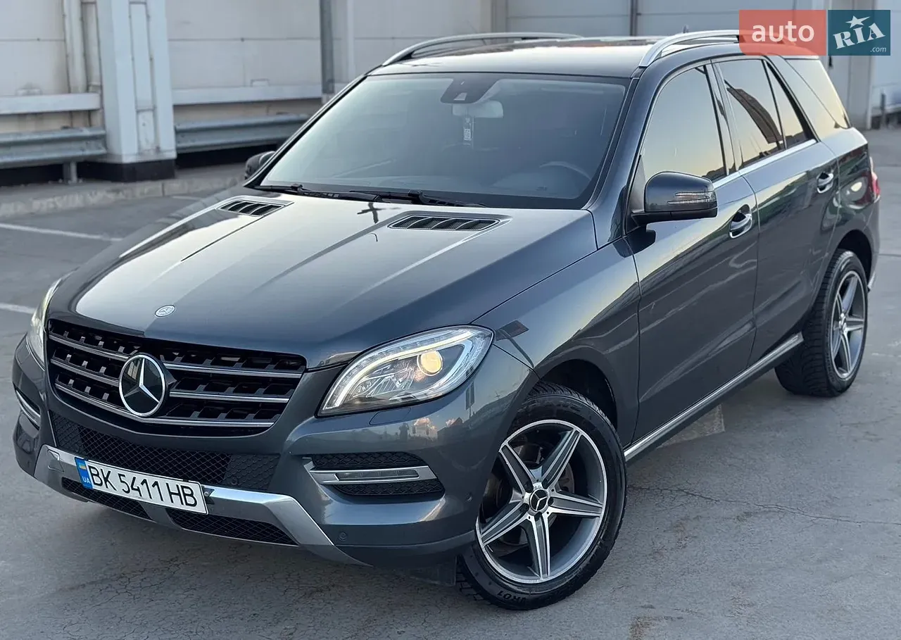 Mercedes-Benz M-Class 2013 photo 2
