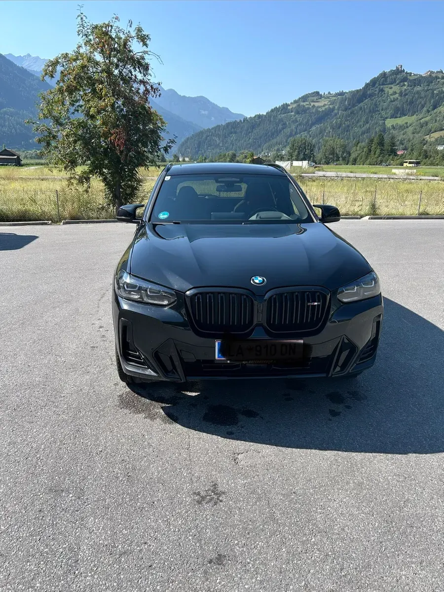 BMW X3 2023 photo 2