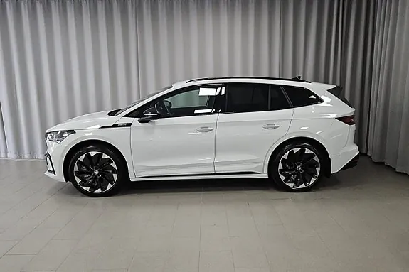 Skoda Enyaq 2023 photo 2