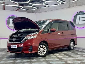 Nissan Serena 2018 photo 4