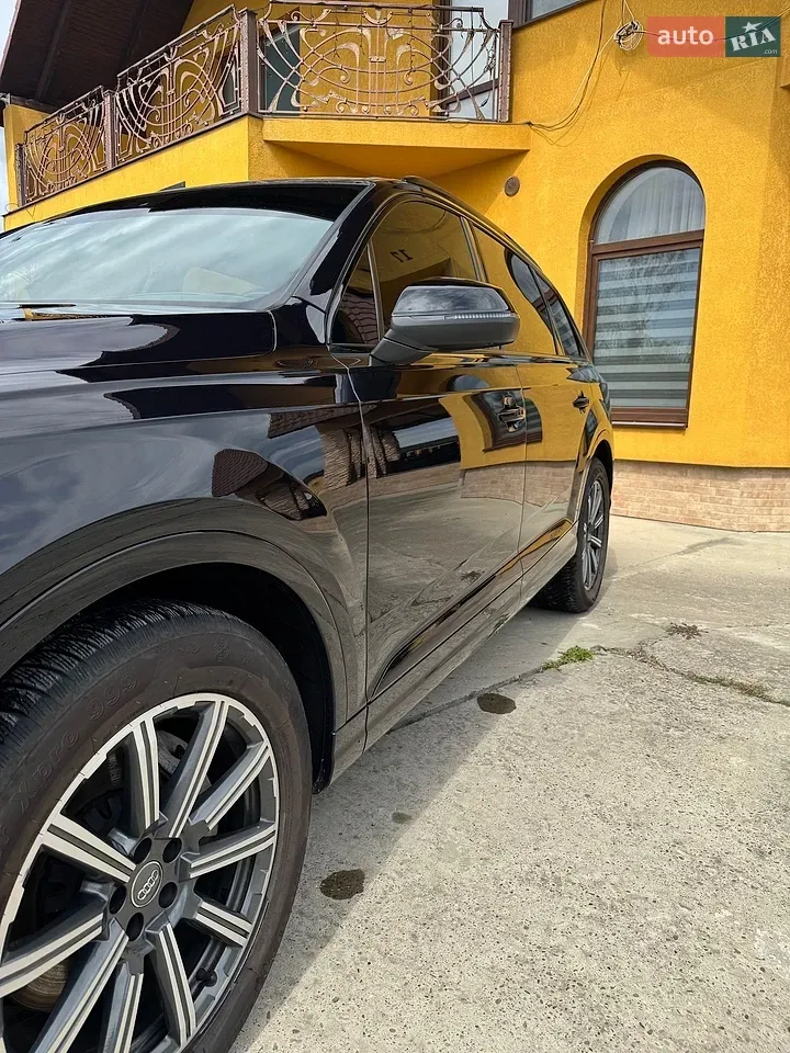 Audi Q7 2016 photo 5