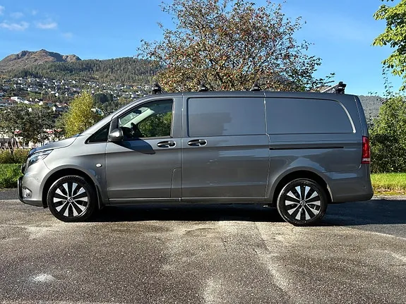Mercedes-Benz Vito 119 2023 photo 3