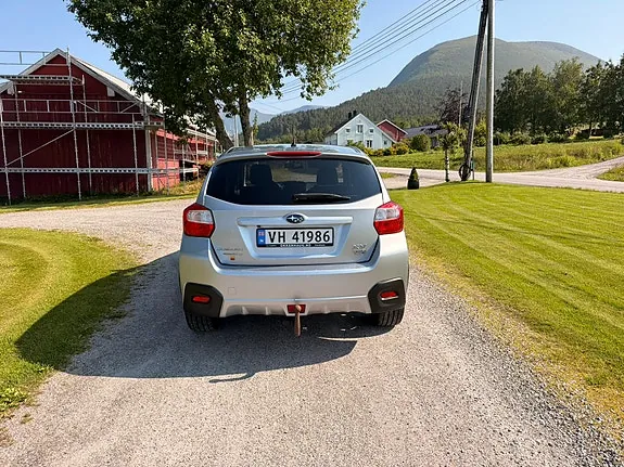 Subaru Xv 2012 photo 4
