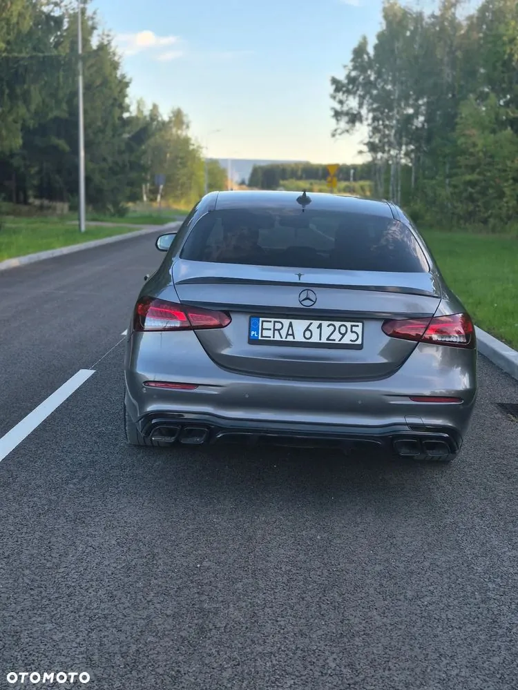 Mercedes-Benz E-Class 2019 photo 5