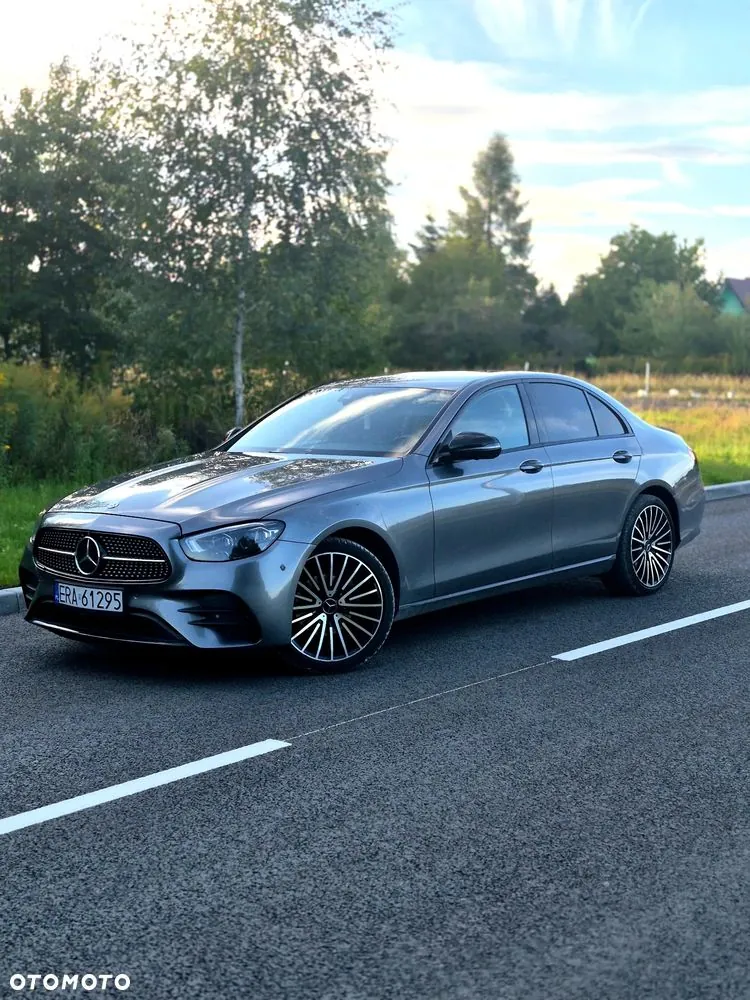 Mercedes-Benz E-Class 2019 photo 3