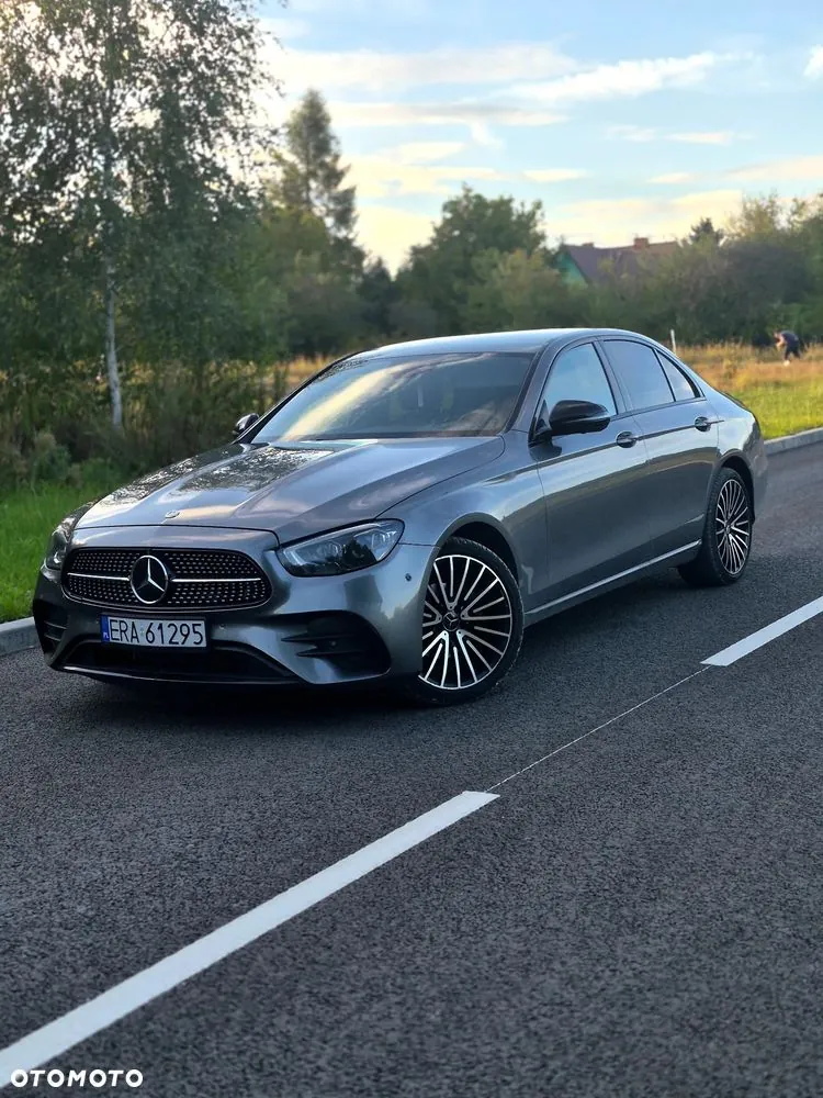 Mercedes-Benz E-Class 2019 photo 2