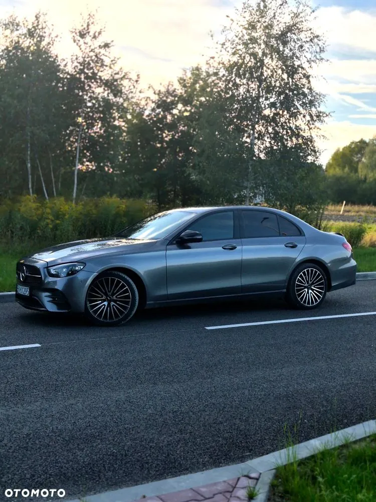 Mercedes-Benz E-Class 2019 photo 4