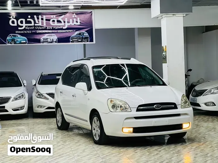 Kia Carens 2009 photo 3
