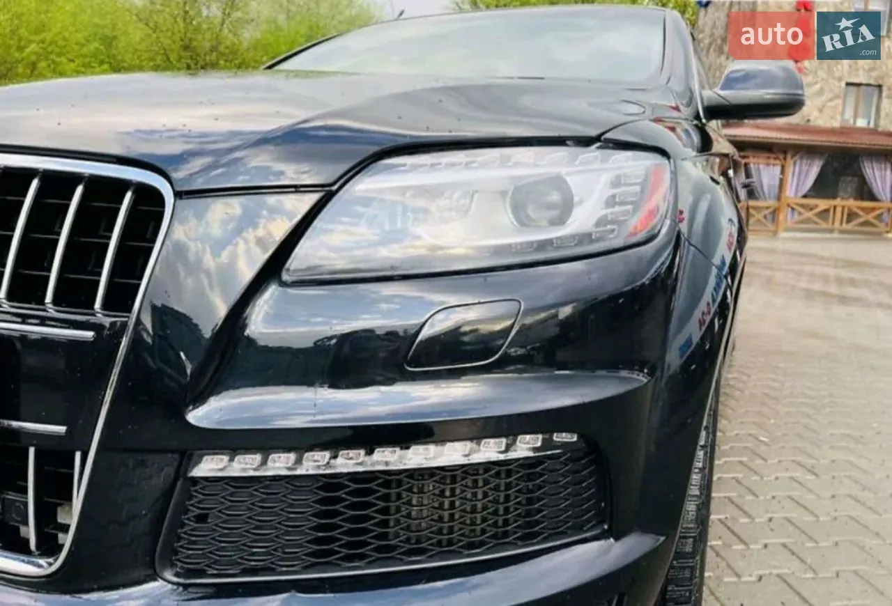 Audi Q7 2012 photo 4