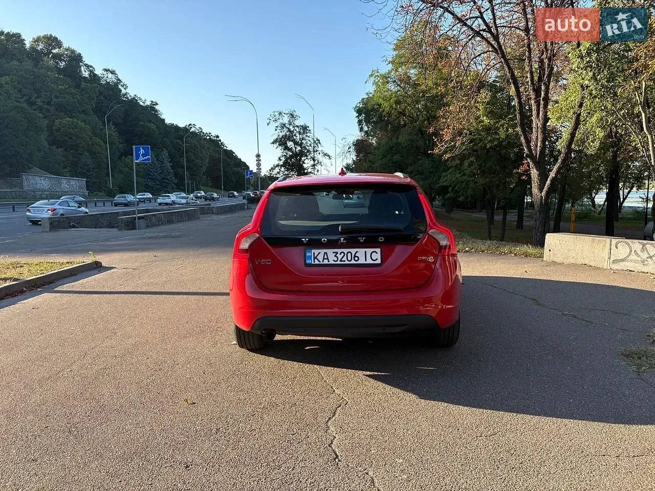 Volvo V60 2011 photo 5