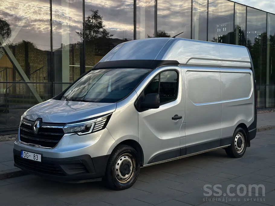 Renault Trafic 2023 photo 3