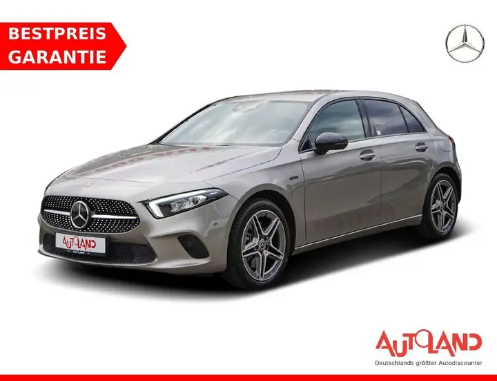 Mercedes-Benz A250