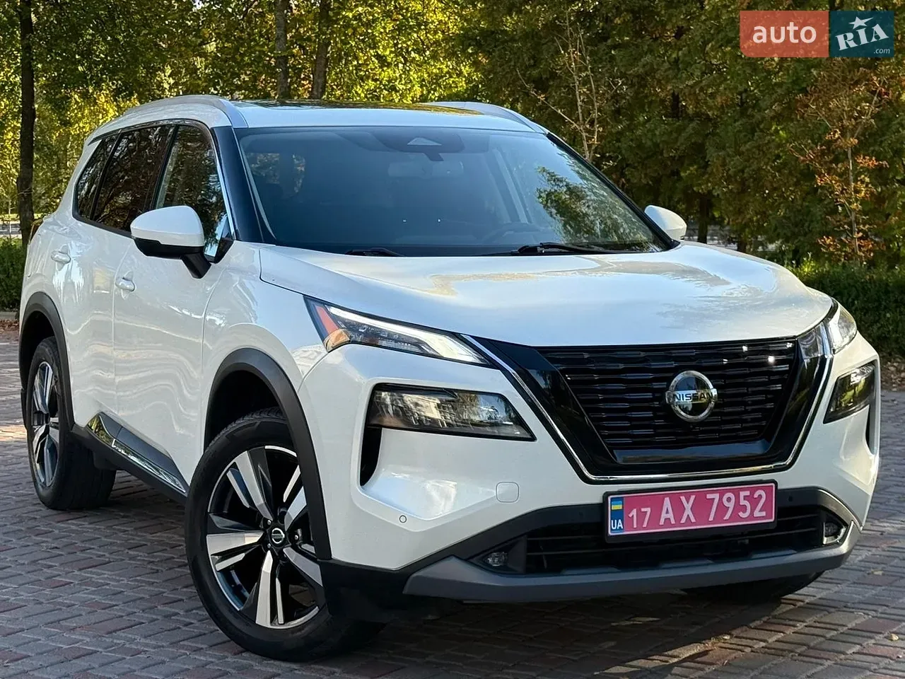Nissan Rogue 2020 photo 2