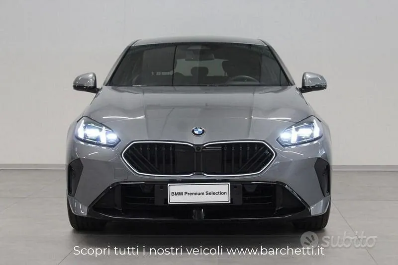 BMW 1 Series 2025 photo 3