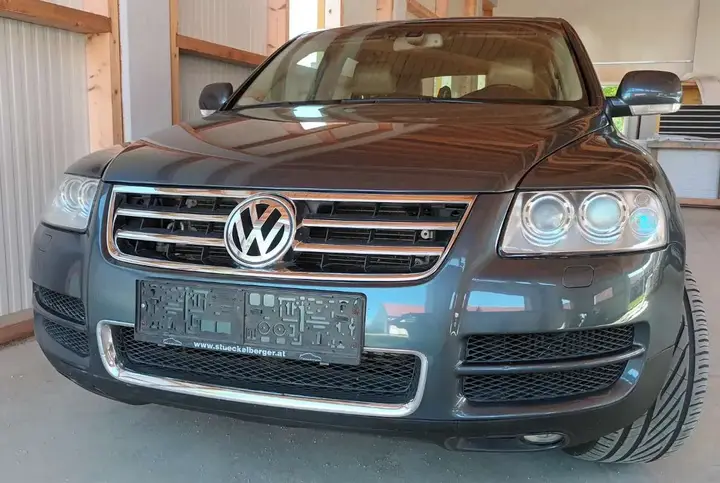 Volkswagen Touareg 2003 photo 2