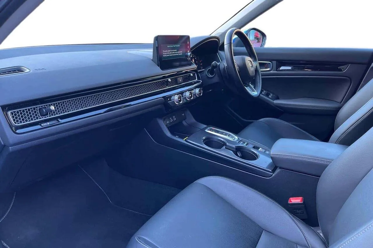 Honda Civic 2023 photo 2