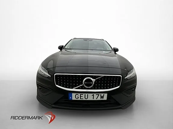 Volvo V60 Cross Country 2021 photo 2