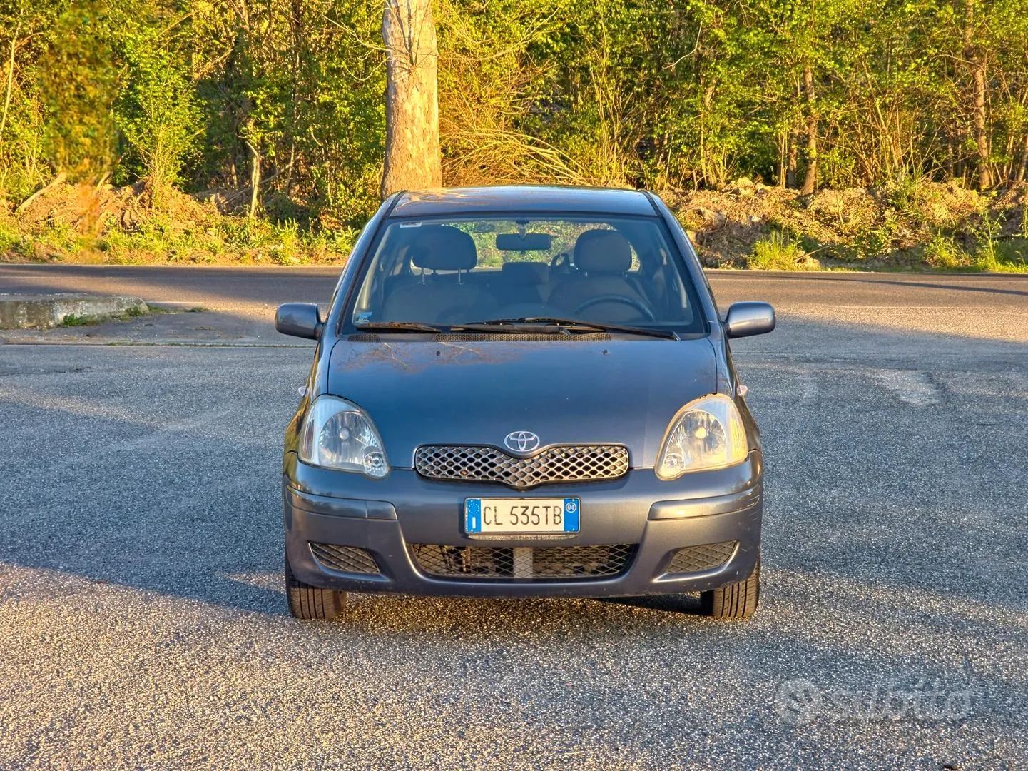 Toyota Yaris 2004 photo 2