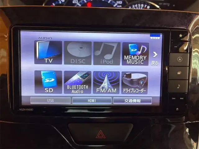 Daihatsu Tanto 2019 photo 4