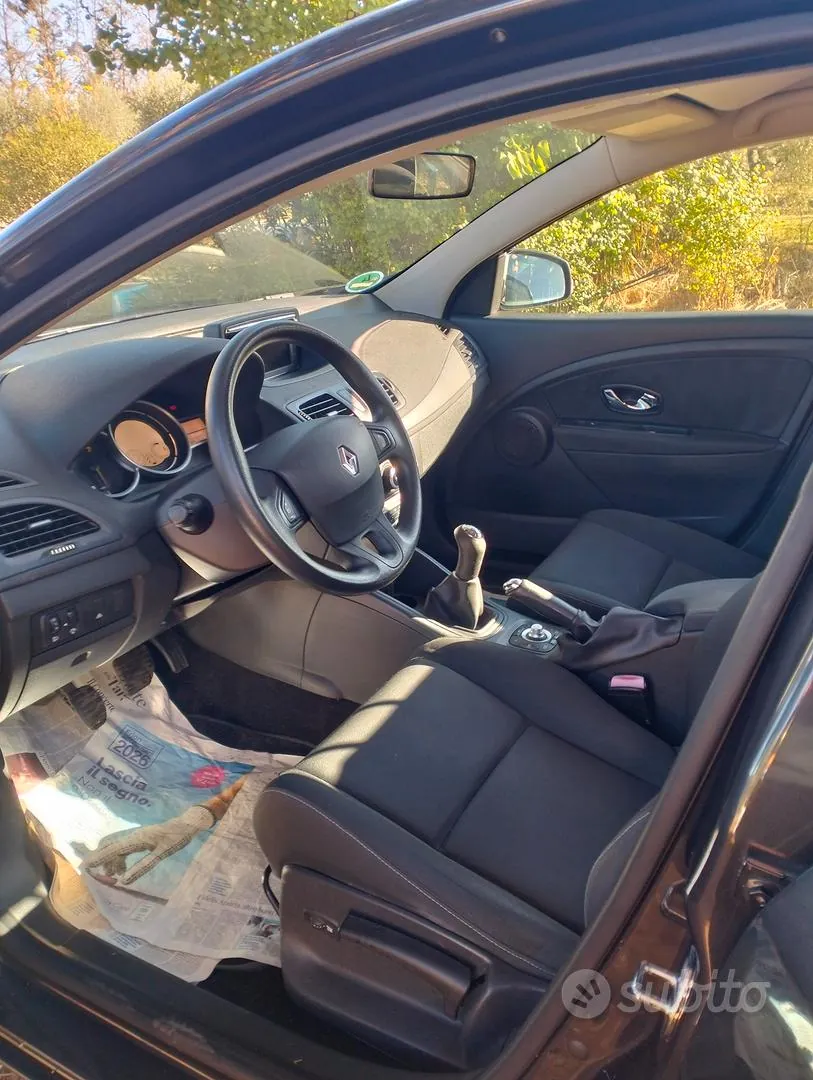 Renault Megane 2012 photo 4