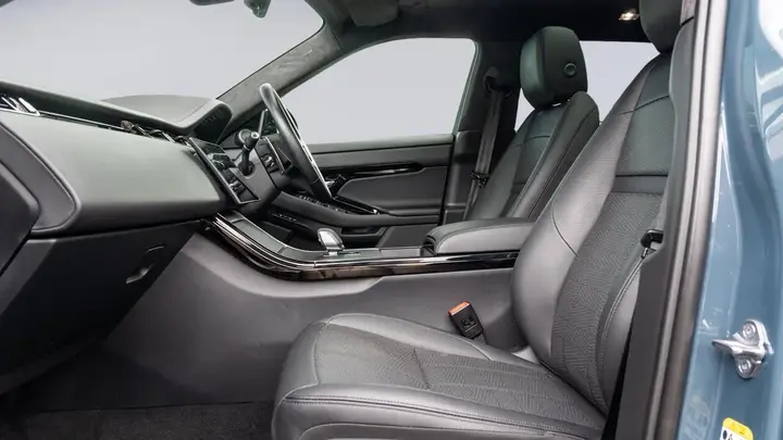 Land Rover Range Rover Evoque 2025 photo 3