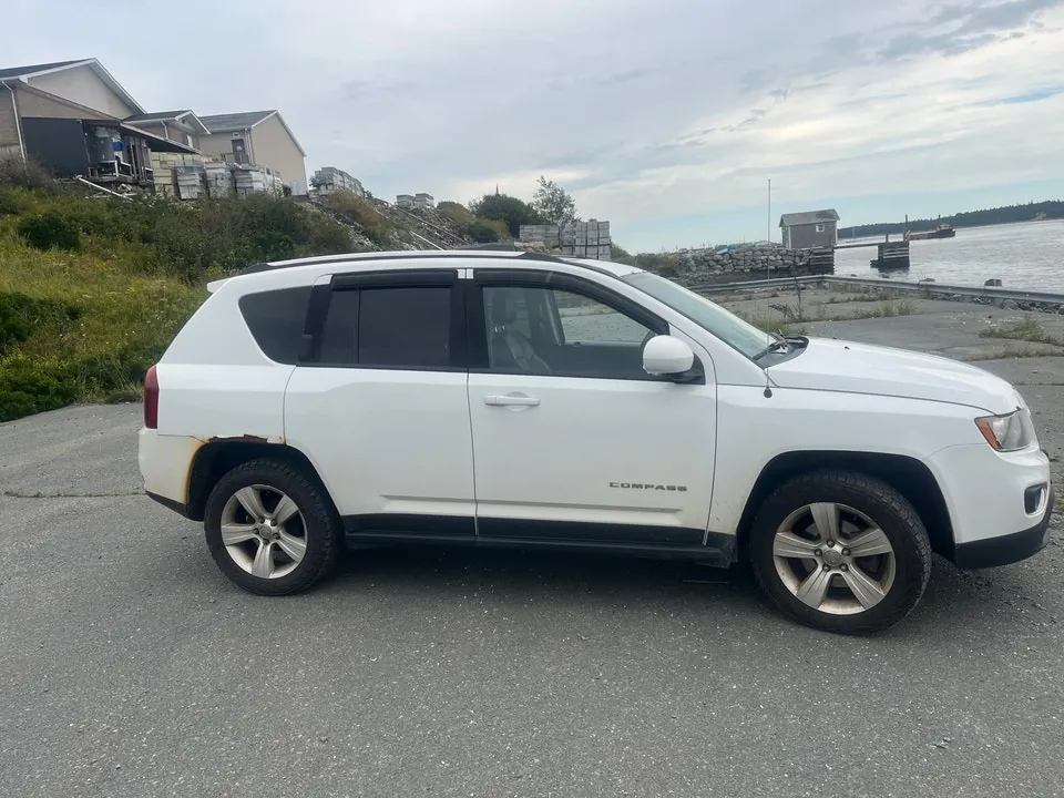 Jeep Compass 2016 photo 2