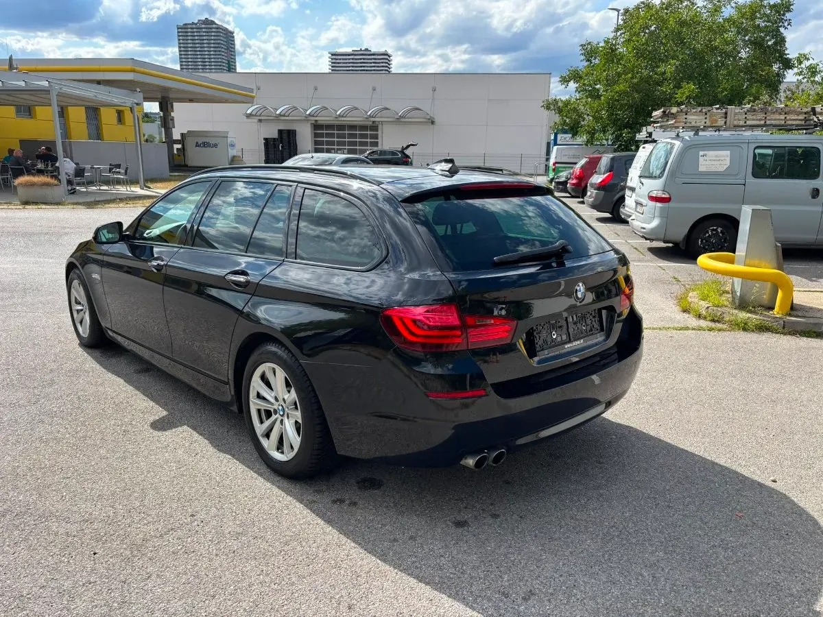 BMW 5 Series 2015 photo 3