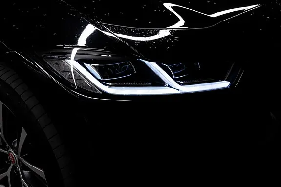 Jaguar I-Pace 2023 photo 2