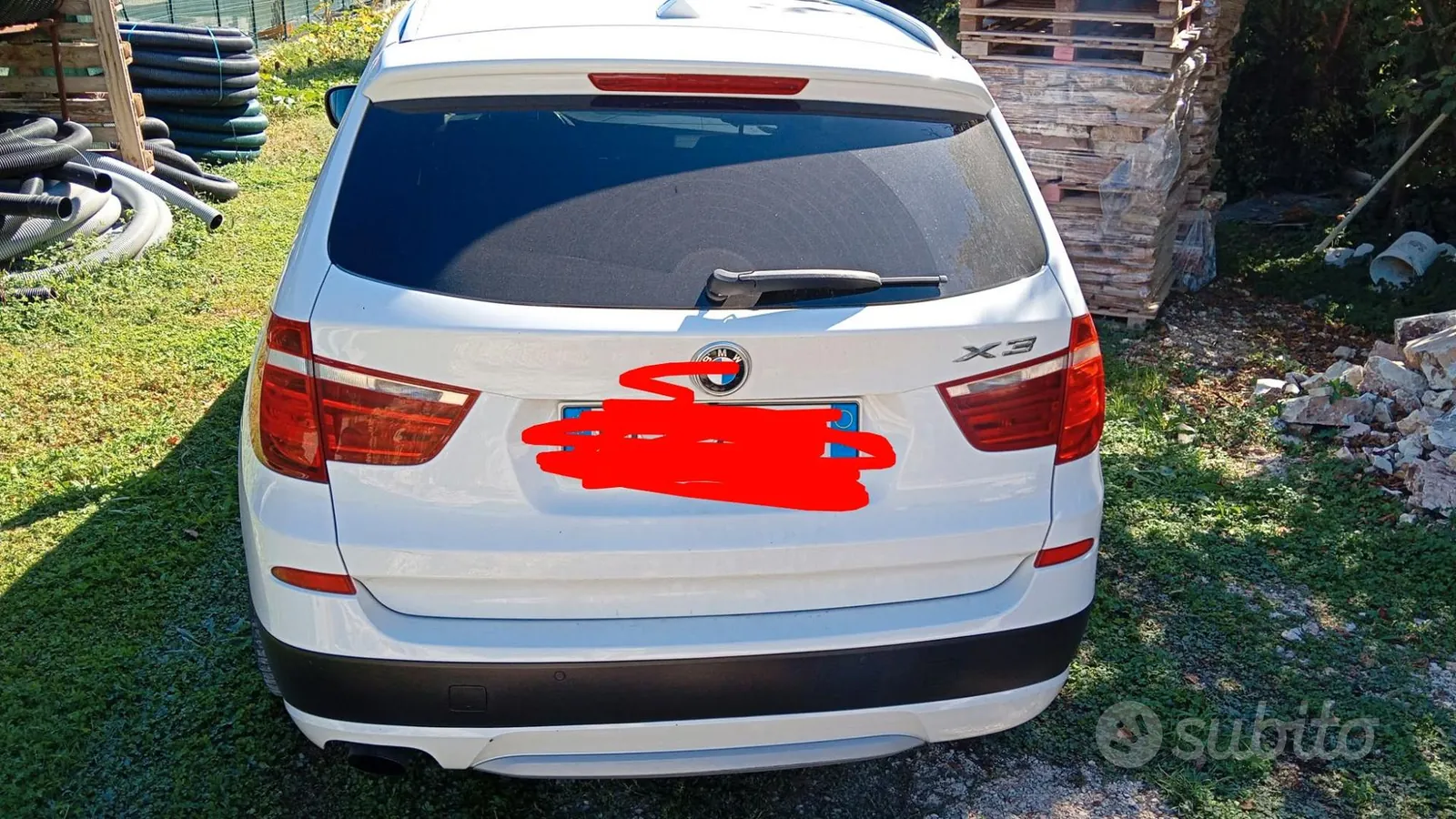 BMW X3 2012 photo 2