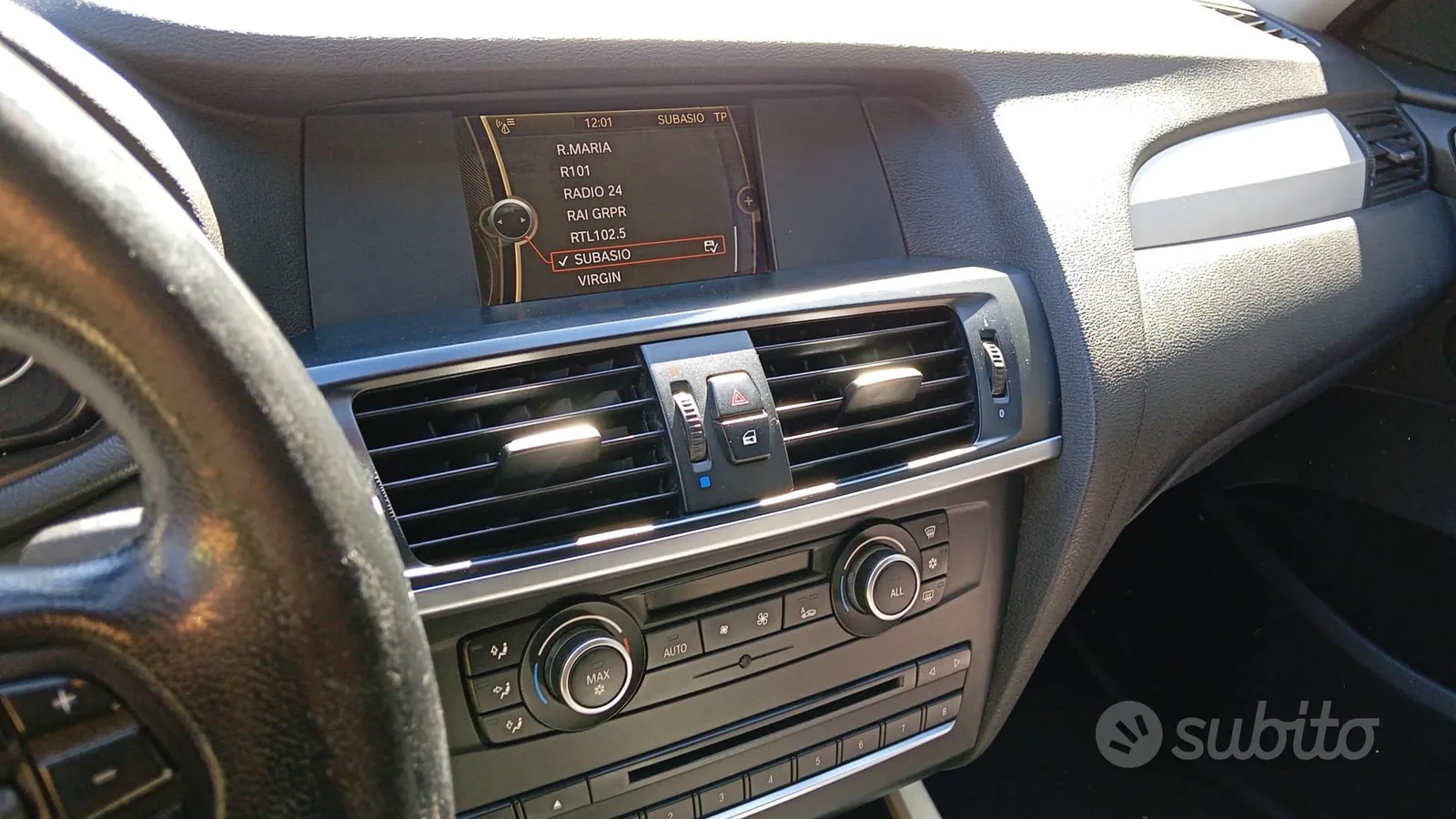 BMW X3 2012 photo 3