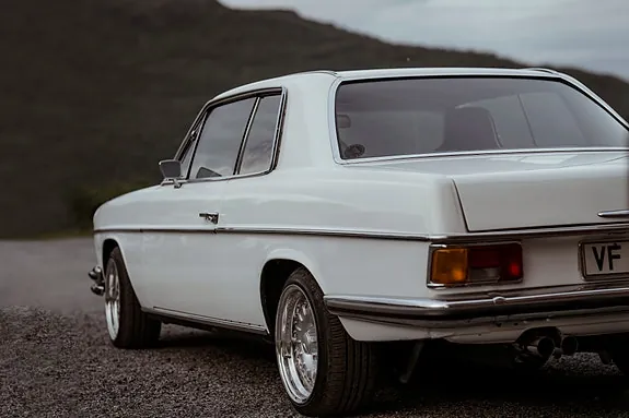 Mercedes-Benz 250 Ce 1972 photo 3