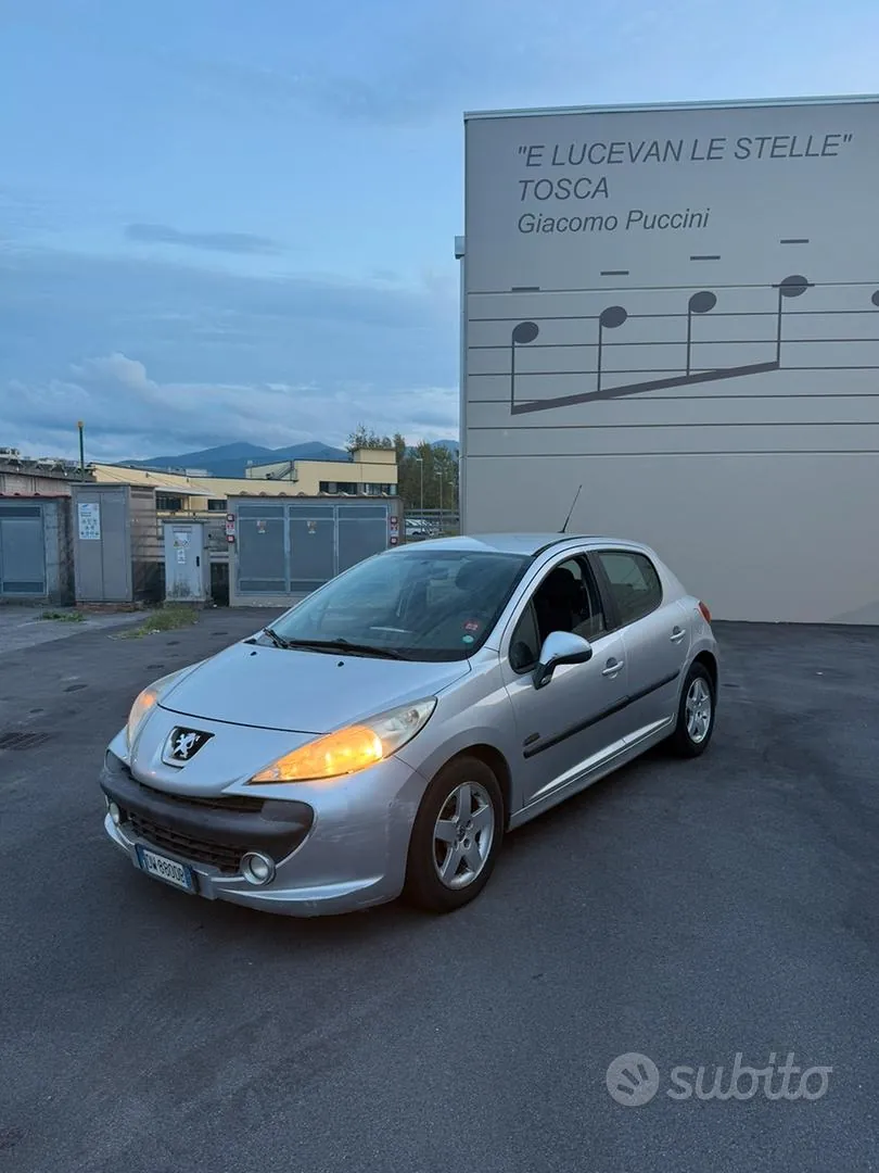 Peugeot 207