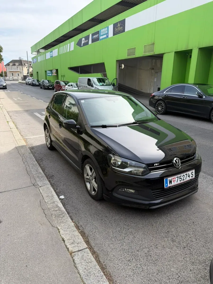 Volkswagen Polo 2013 photo 2