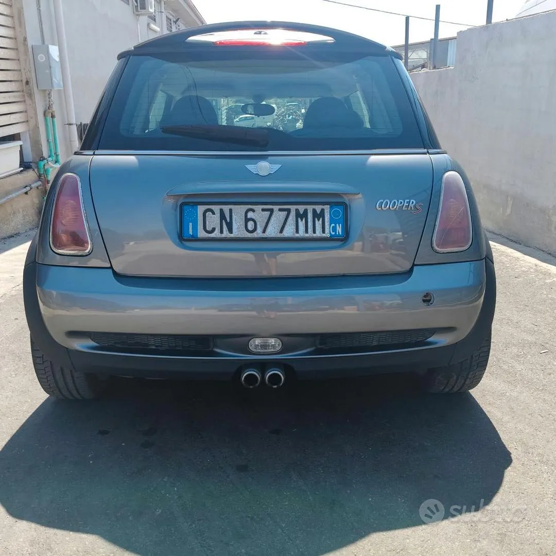 Mini Mini Cooper S 2004 photo 2