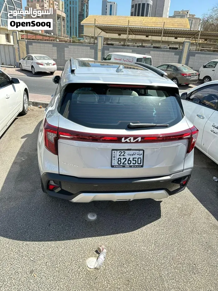Kia Seltos 2024 photo 2