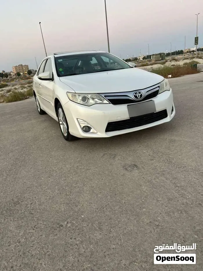 Toyota Camry 2014 photo 3