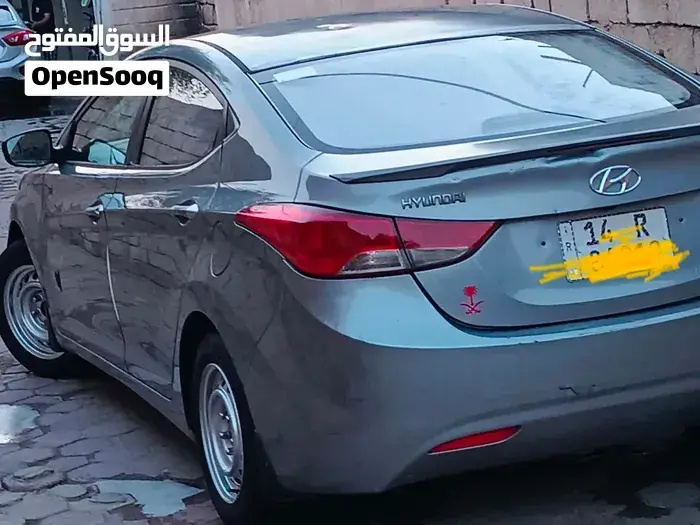 Hyundai Elantra 2013 photo 2