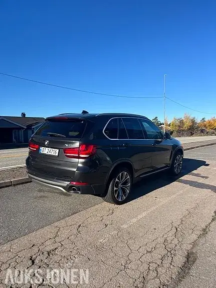 BMW X5 2015 photo 4
