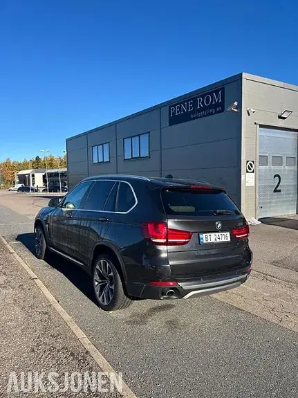 BMW X5 2015 photo 5